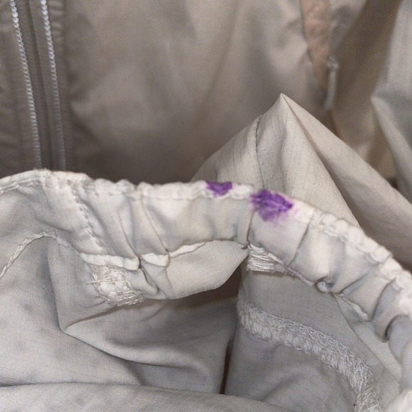 ATHLETA white hooded windbreaker jacket in women’s XXS - Picture 12 of 15